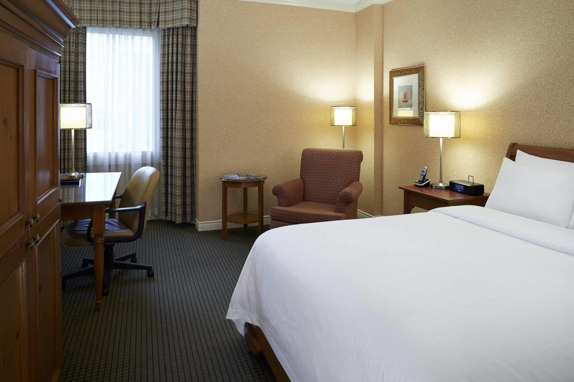 The Barrington Hotel Halifax Extérieur photo